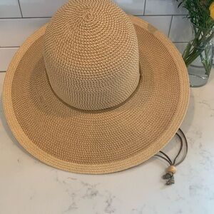 Wide Brim Straw Sun Hat - Tan